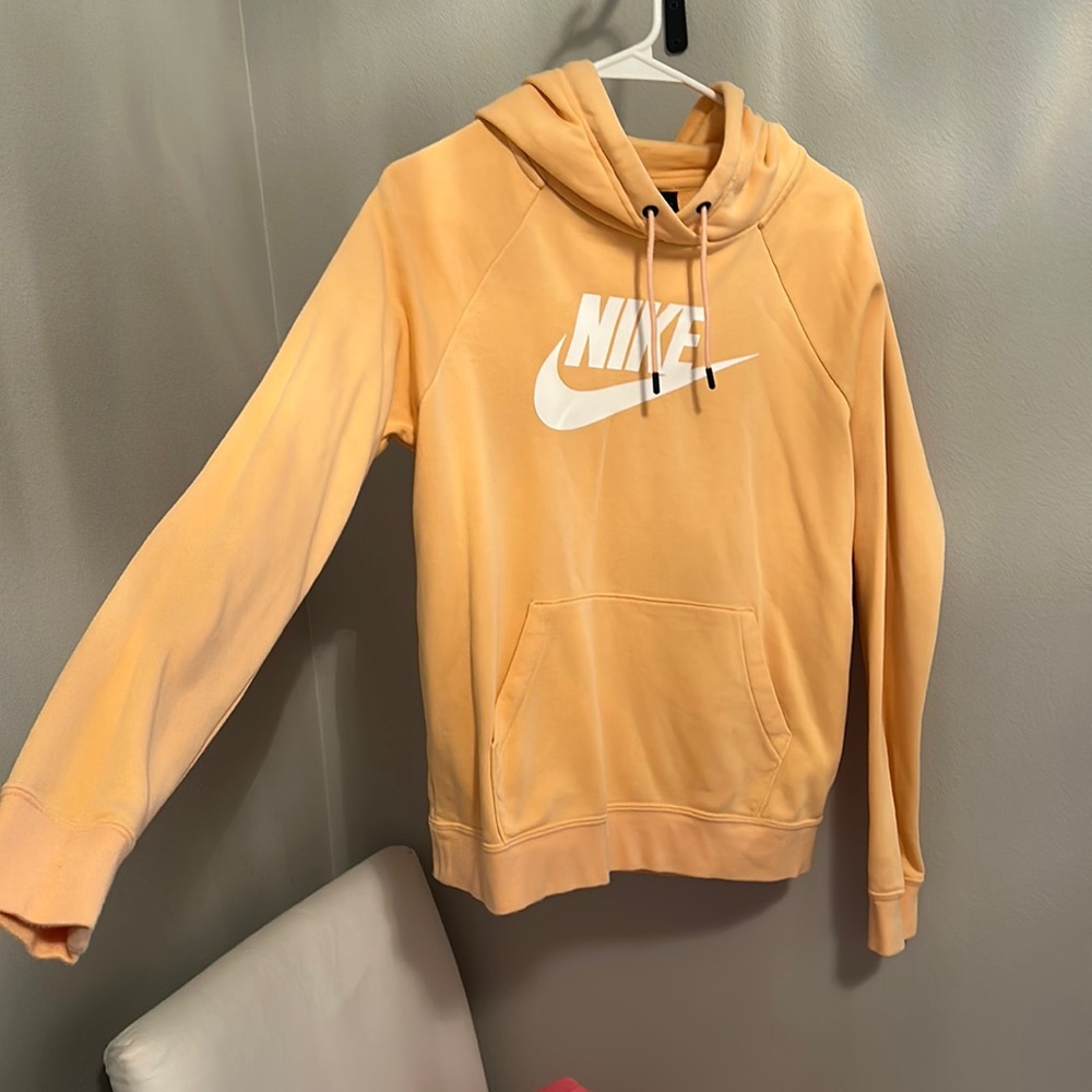 Sherbet colored Nike hoodie
